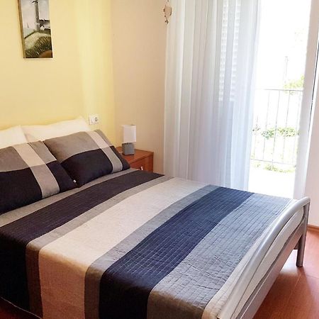 Apartments By The Sea Rovinj - 3373 Exterior photo
