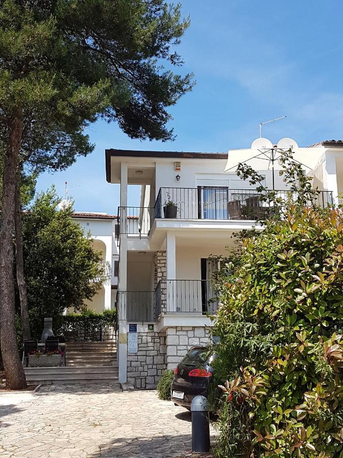 Apartments By The Sea Rovinj - 3373 Exterior photo